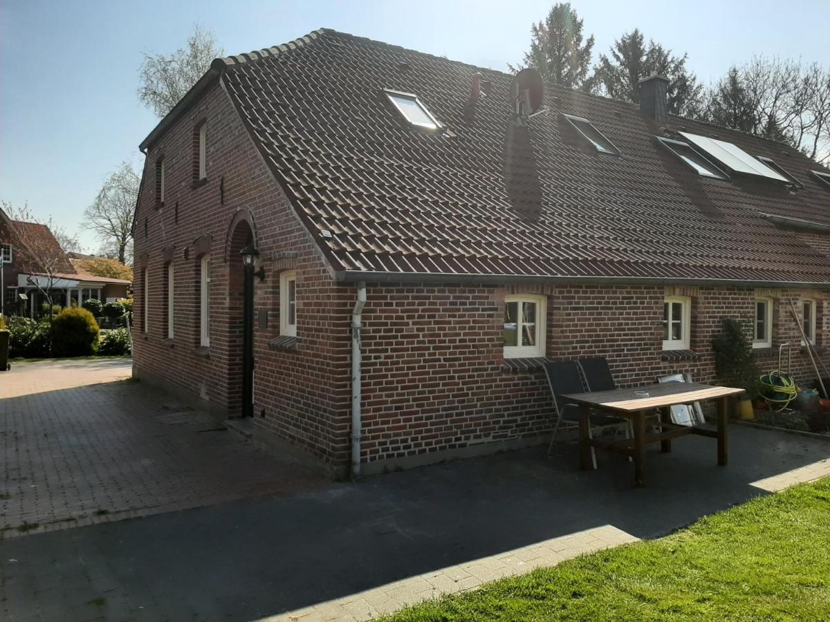 Ferienwohnung Rendelchen Großheide Buitenkant foto